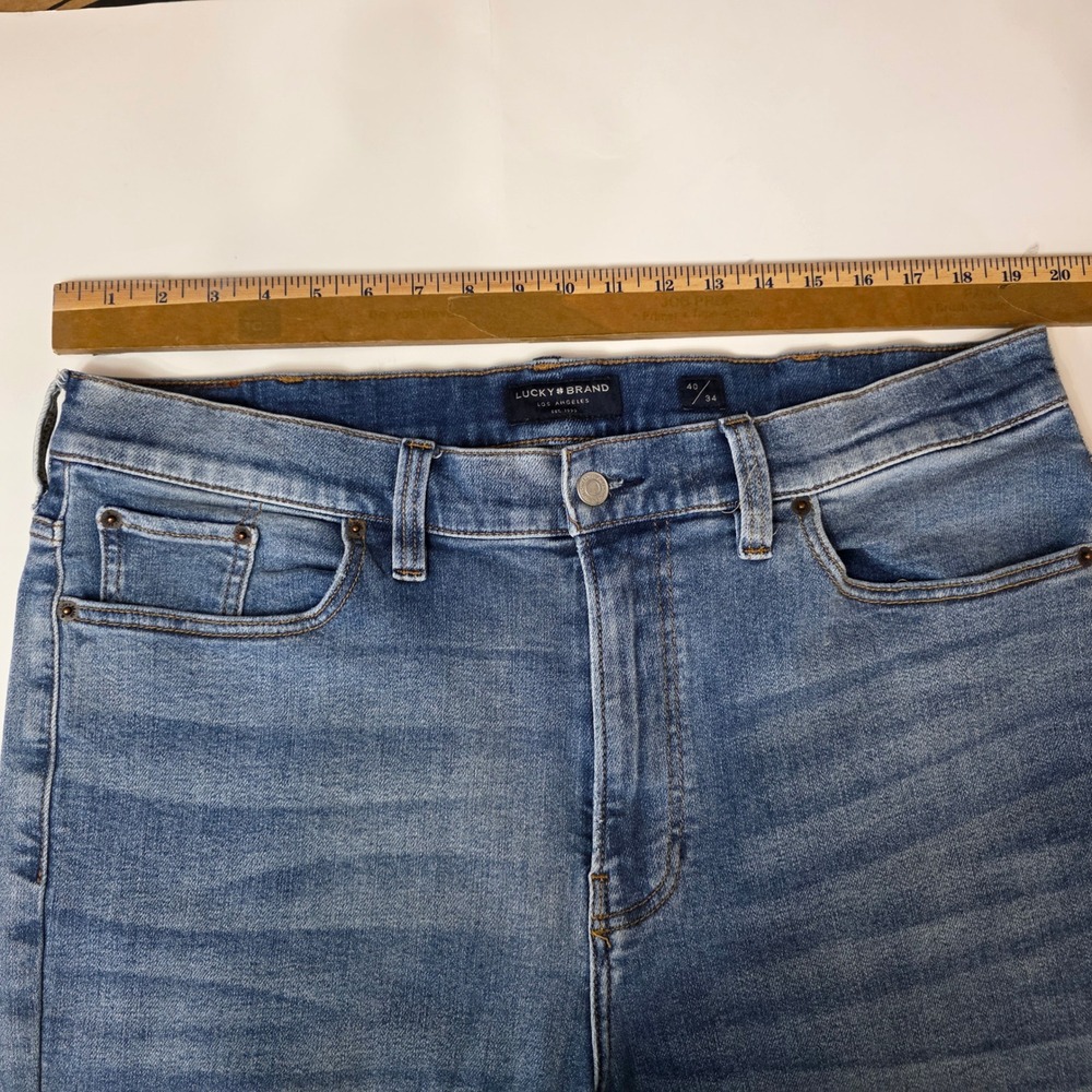 Lucky Brand Jeans Mens 40x31 Blue Denim Athletic Taper Straight Leg Stretch - Picture 8 of 12